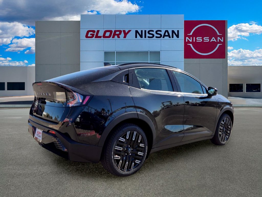 New 2026 Nissan Leaf Platinum+ w/ Cargo Package (Platinum+) FWD image 5