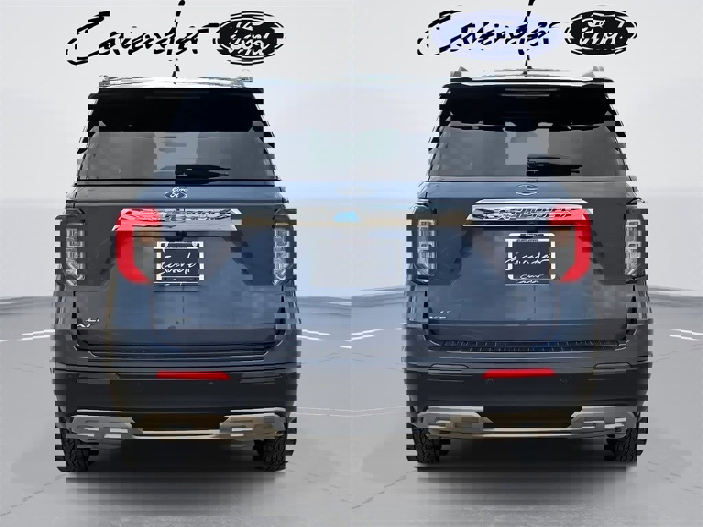 Used 2021 Ford Explorer XLT w/ Equipment Group 202A image 6