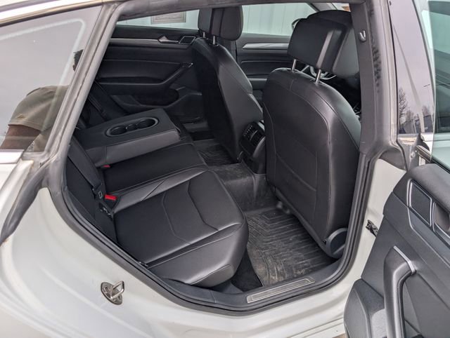 Used 2019 Volkswagen Arteon SE FWD image 29