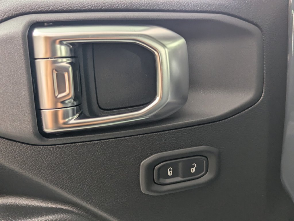 New 2026 Jeep Wrangler Sport AWD/4WD image 16