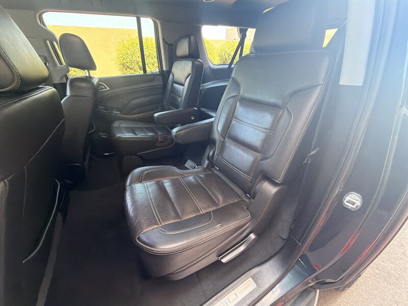 Used 2019 GMC Yukon XL Denali AWD/4WD image 37
