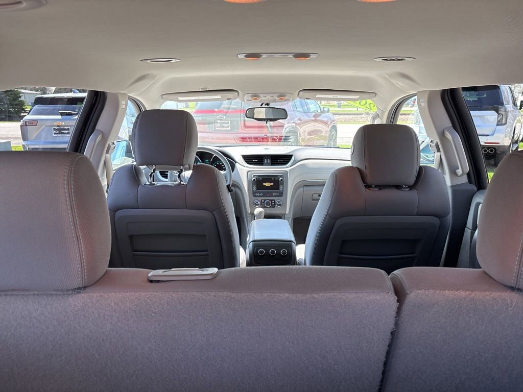 Used 2017 Chevrolet Traverse LS FWD image 8