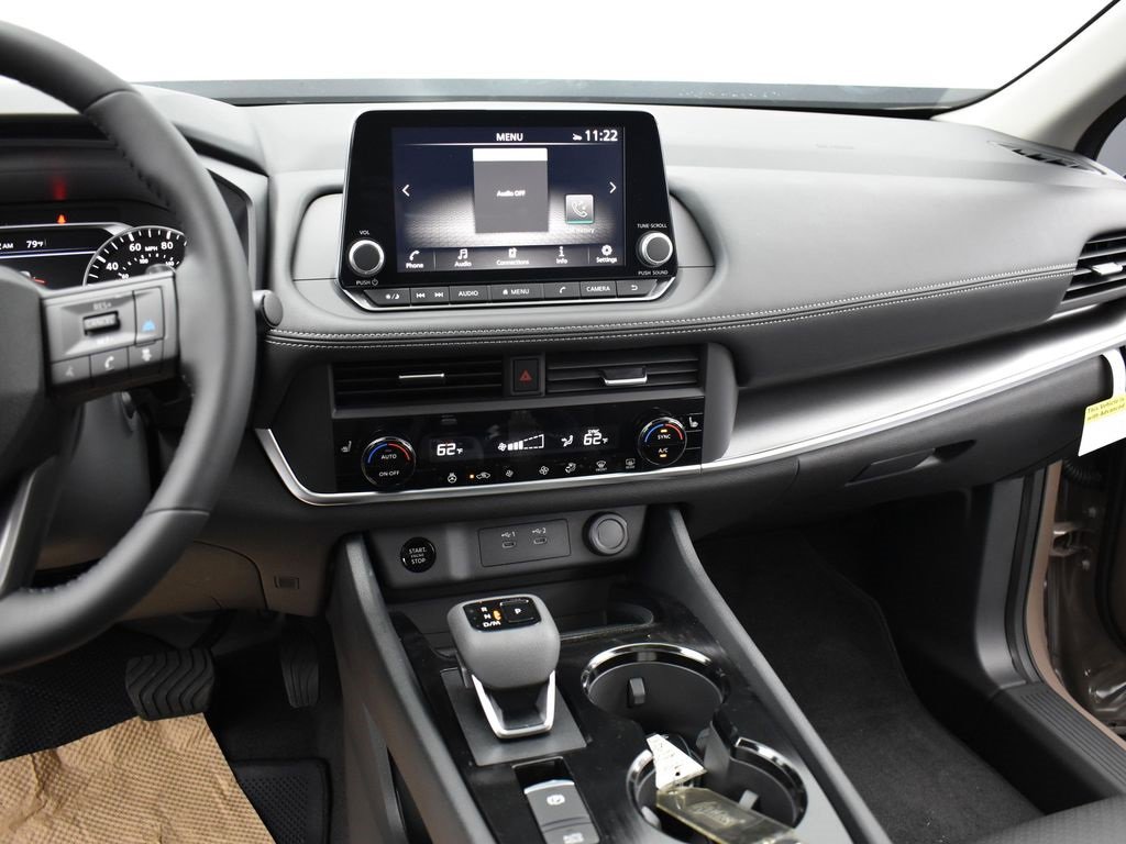 Certified 2025 Nissan Rogue SV w/ SV Premium Package image 9