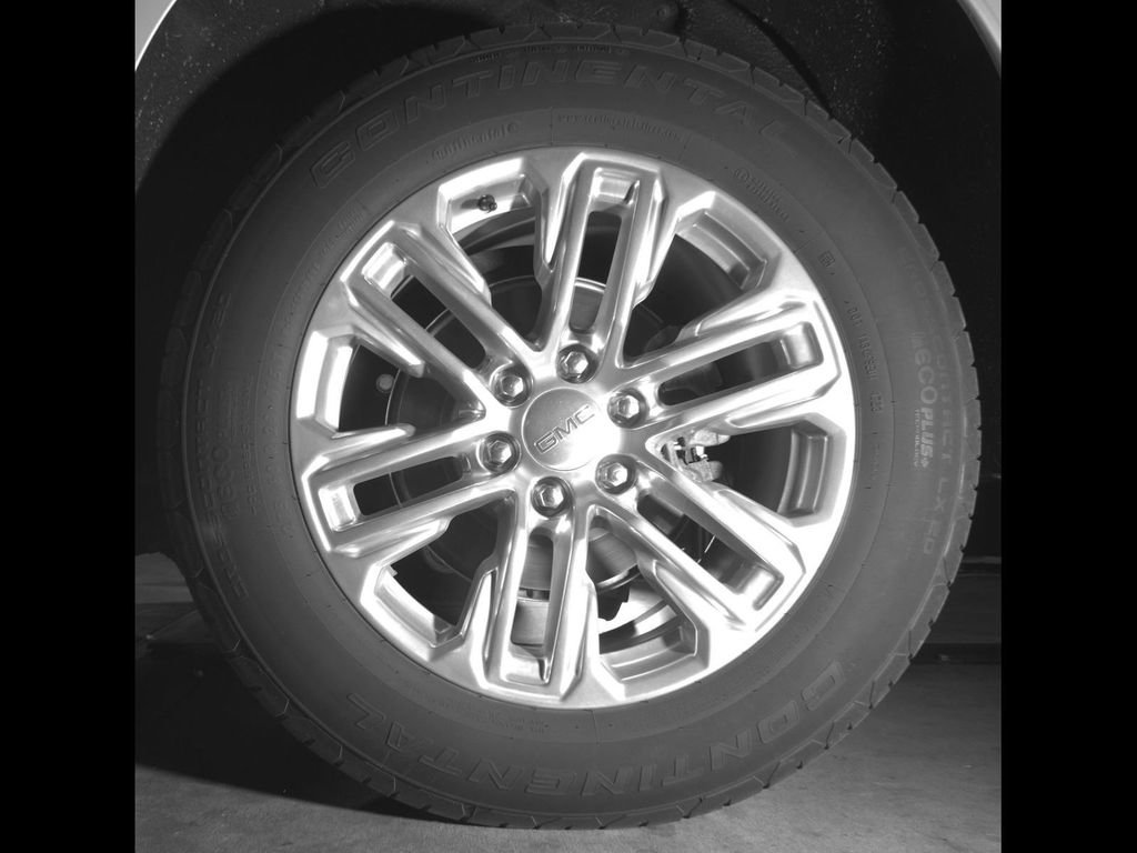 Used 2023 GMC Yukon SLT w/ SLT Premium Package RWD image 14