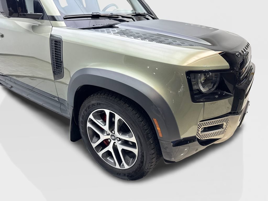 Used 2023 Land Rover Defender 110 X AWD/4WD image 19