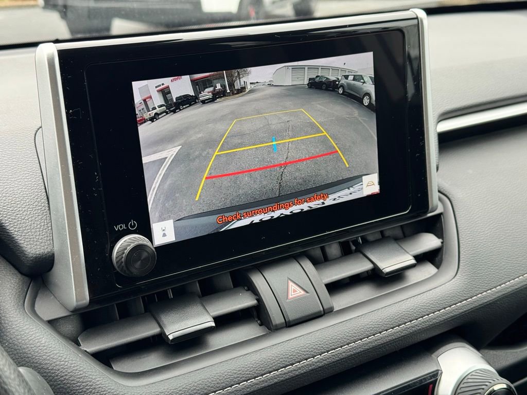 Used 2024 Toyota RAV4 XLE image 30