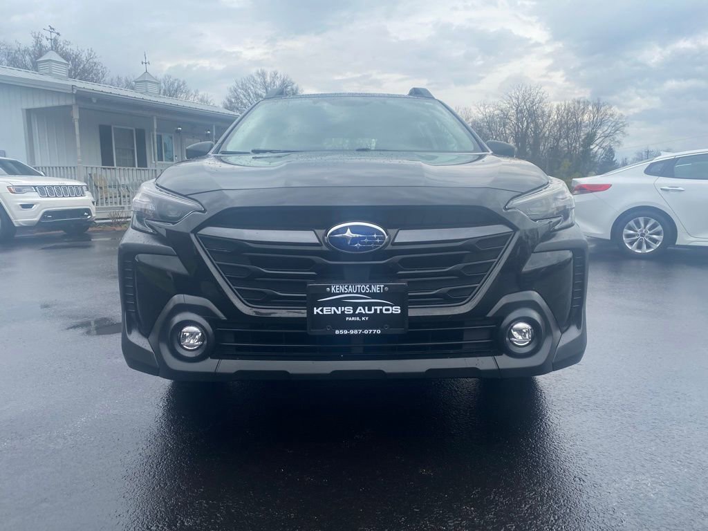 Used 2023 Subaru Outback 2.5i image 2