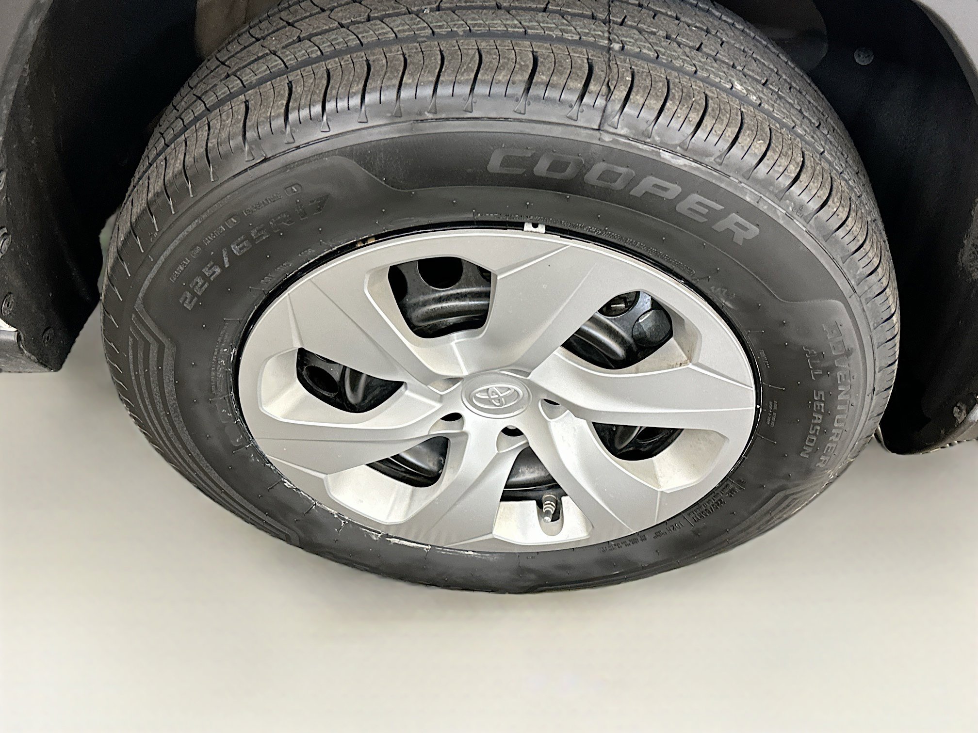 Used 2024 Toyota RAV4 LE image 11