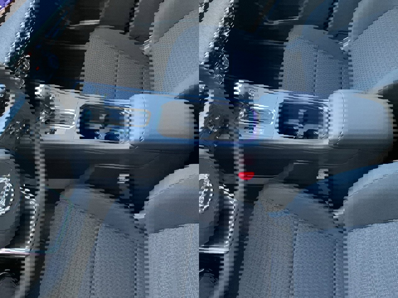 New 2026 Nissan Kicks S image 33