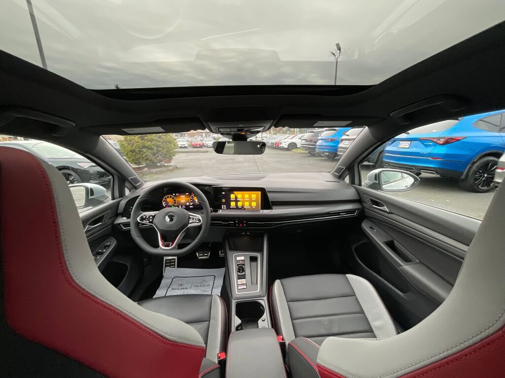 Used 2022 Volkswagen GTI Autobahn image 13