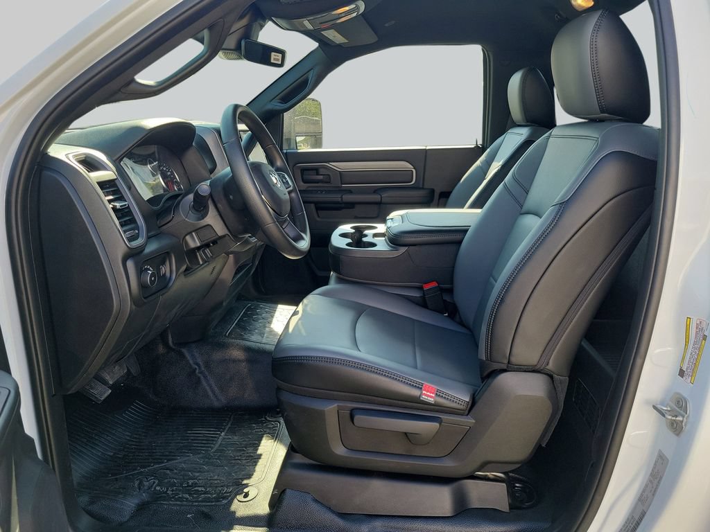 New 2027 RAM 5500 Tradesman AWD/4WD image 27