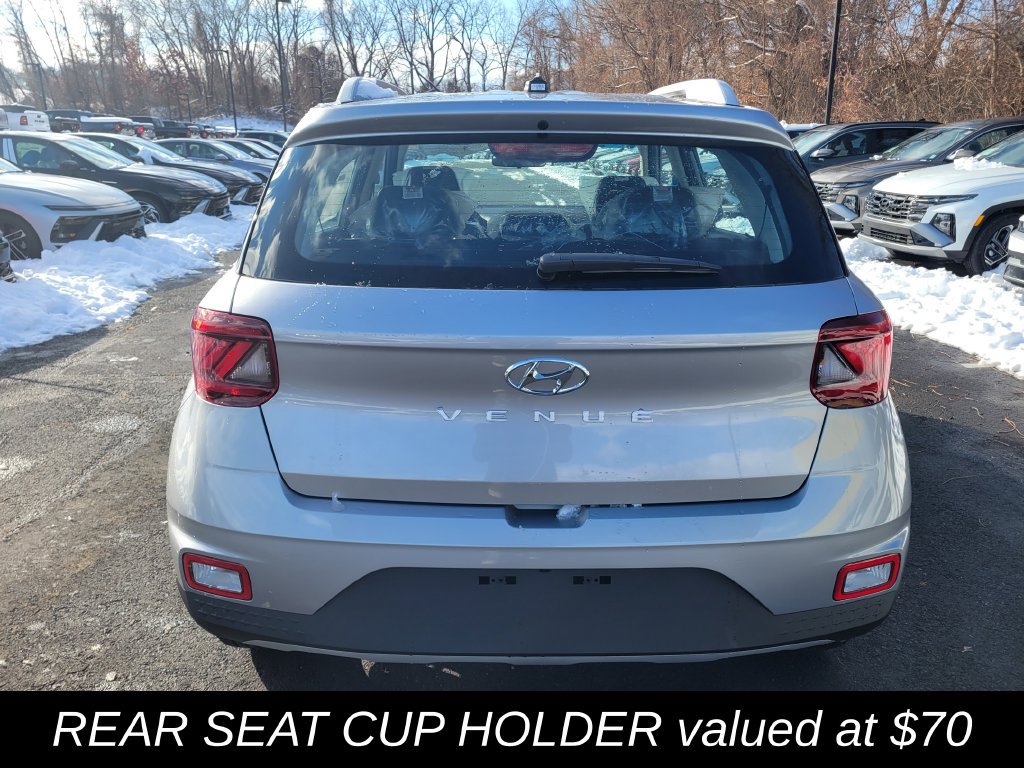 New 2026 Hyundai Venue SEL FWD image 4
