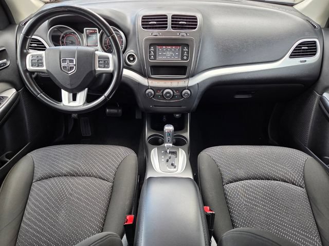 Used 2020 Dodge Journey SE w/ SE Popular Equipment Group FWD image 16