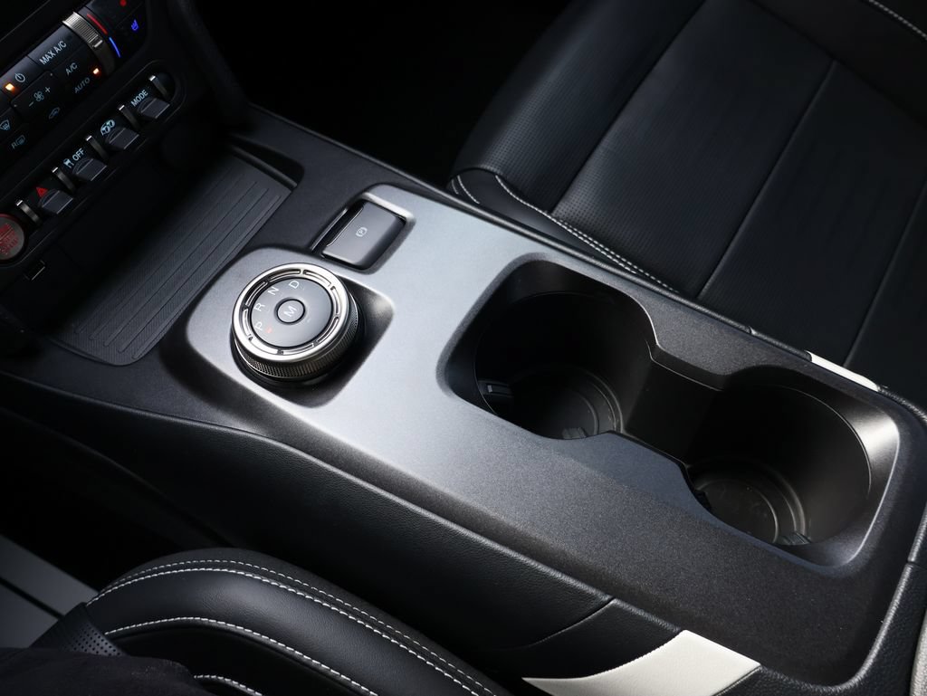 Used 2022 Ford Mustang Shelby GT500 w/ Technology Package RWD image 30