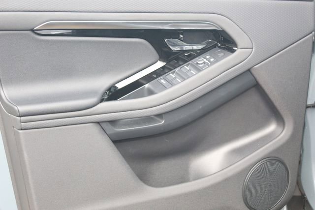 Used 2022 Land Rover Range Rover Evoque R-Dynamic S image 23