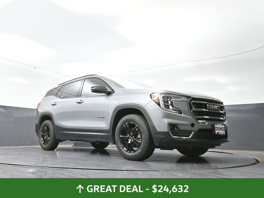 Used 2023 GMC Terrain AT4 image 54