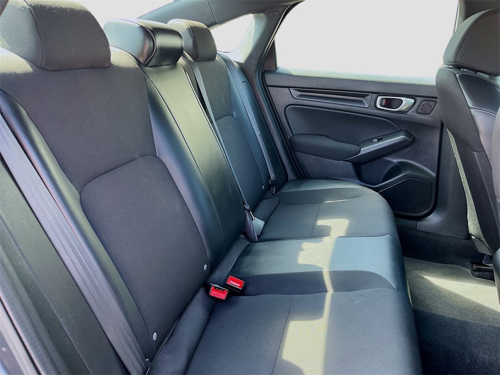 Used 2023 Honda Civic Sport image 26