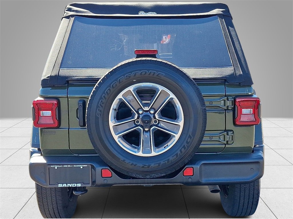 Used 2021 Jeep Wrangler Unlimited Sahara image 5