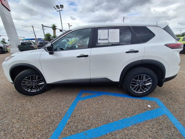 Certified 2025 Nissan Rogue S AWD/4WD image 4