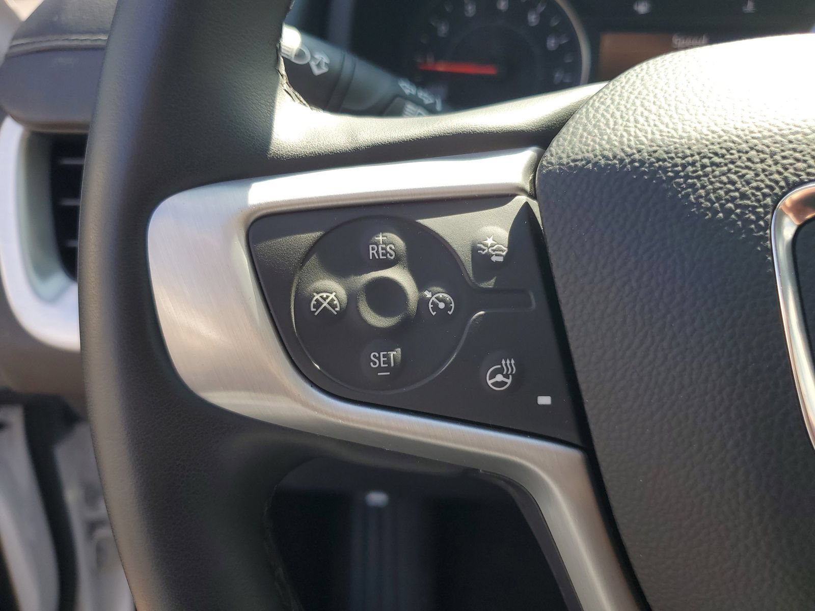 Used 2023 GMC Terrain SLT w/ Elevation Edition FWD image 12