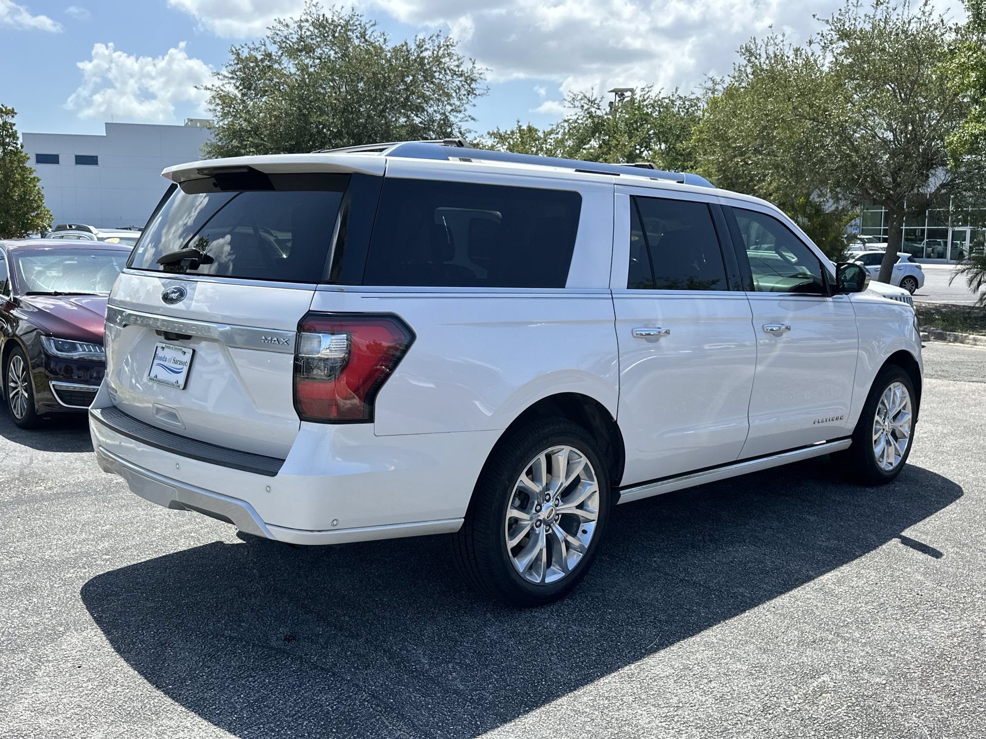 Used 2019 Ford Expedition Max Platinum AWD/4WD image 6