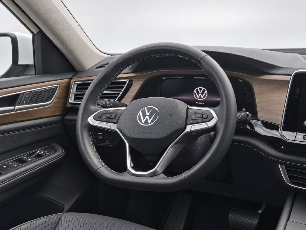 Used 2024 Volkswagen Atlas SE AWD/4WD image 33