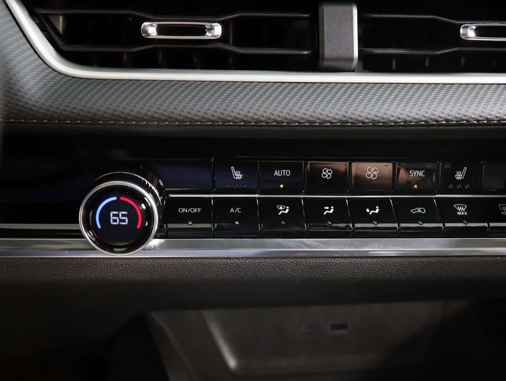 New 2026 Chevrolet Equinox LT w/ Convenience Package II image 19