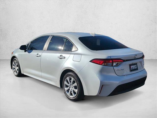 Used 2025 Toyota Corolla LE image 7