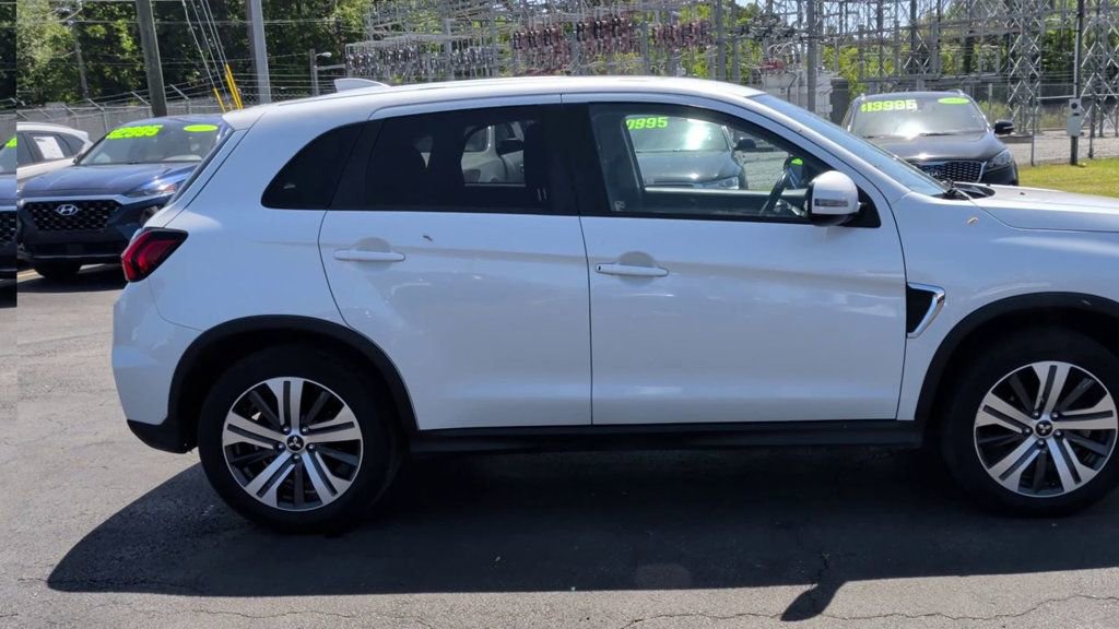 Used 2021 Mitsubishi Outlander Sport SE image 9