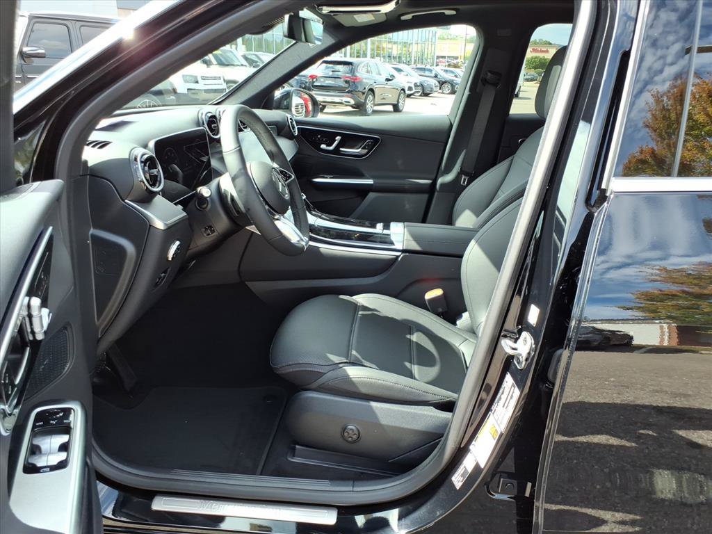 Certified 2026 Mercedes-Benz GLC 300 4MATIC image 9