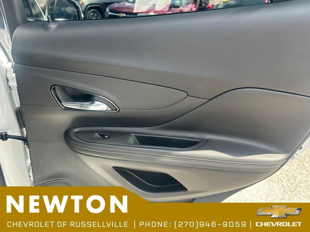 Used 2017 Buick Encore Essence FWD image 28