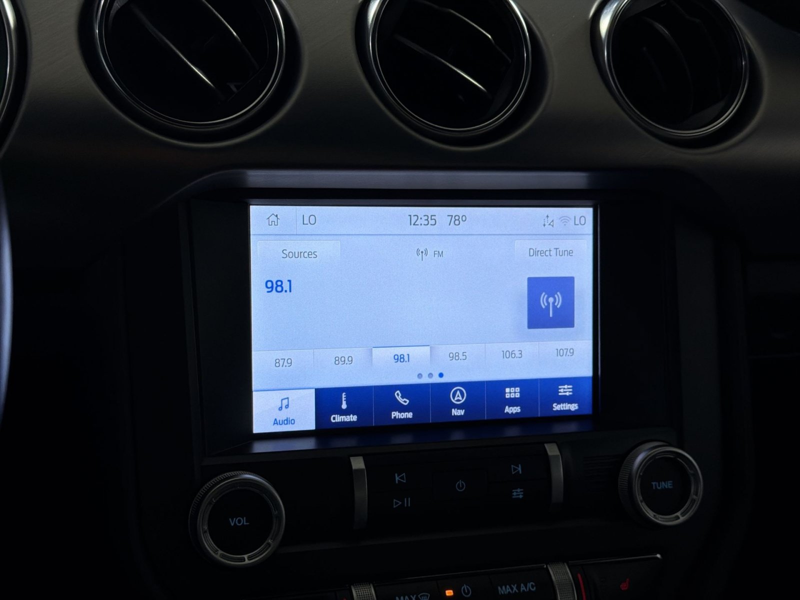 Used 2023 Ford Mustang GT Premium w/ Equipment Group 401A RWD image 35