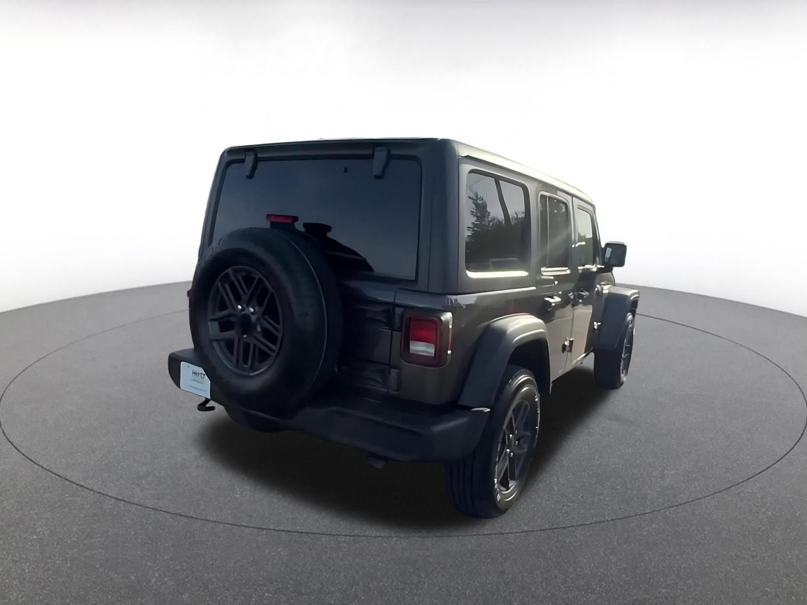 Used 2025 Jeep Wrangler Sport S AWD/4WD image 11