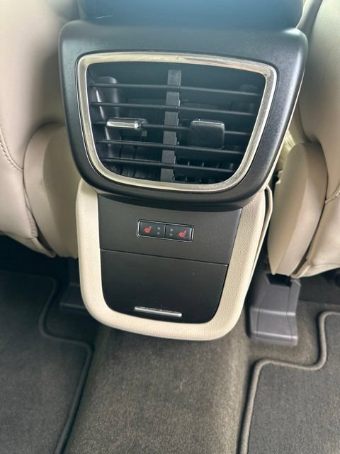 Used 2019 Lincoln Nautilus Select FWD image 16