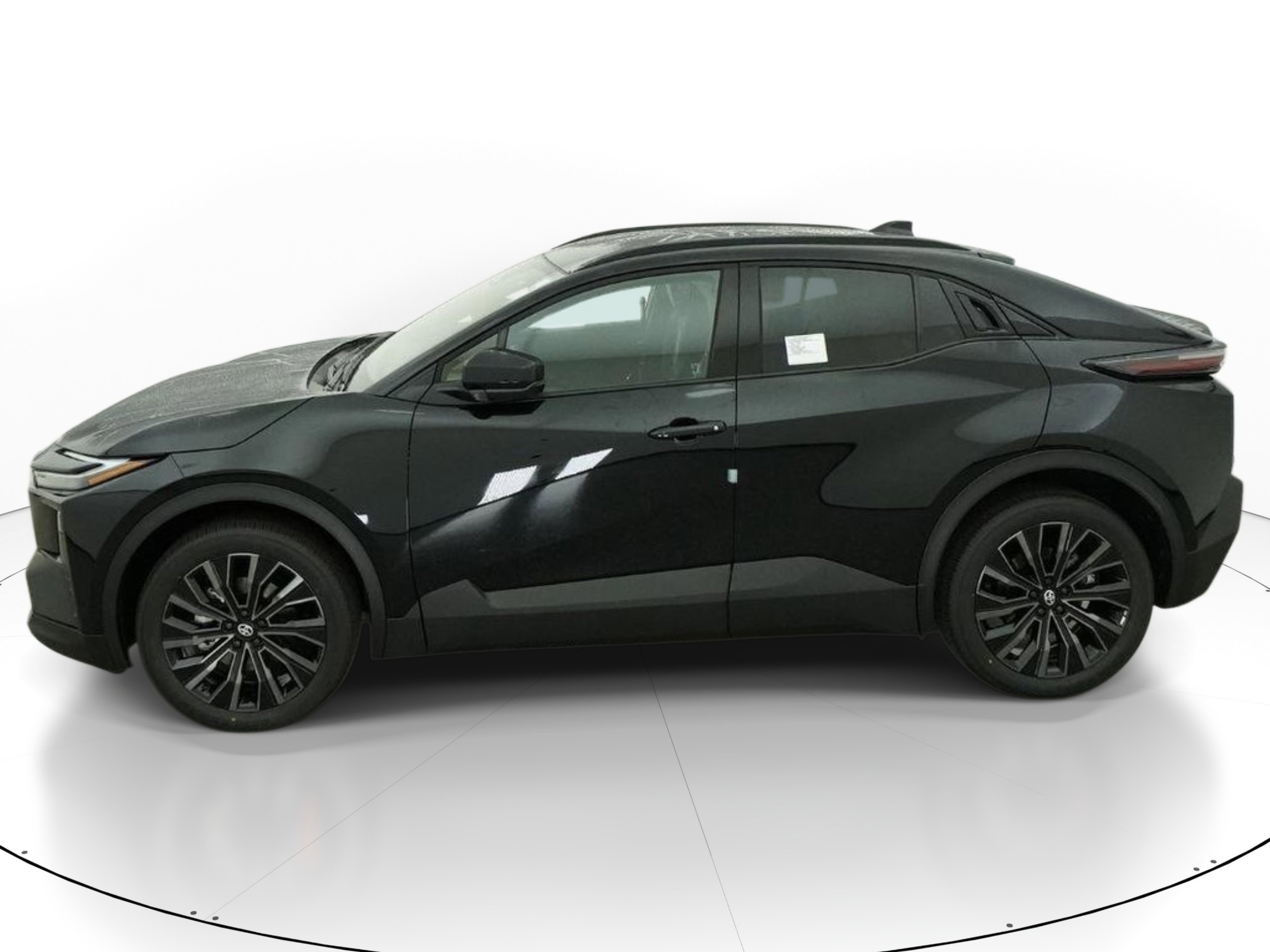 New 2026 Toyota C-HR AWD/4WD image 3