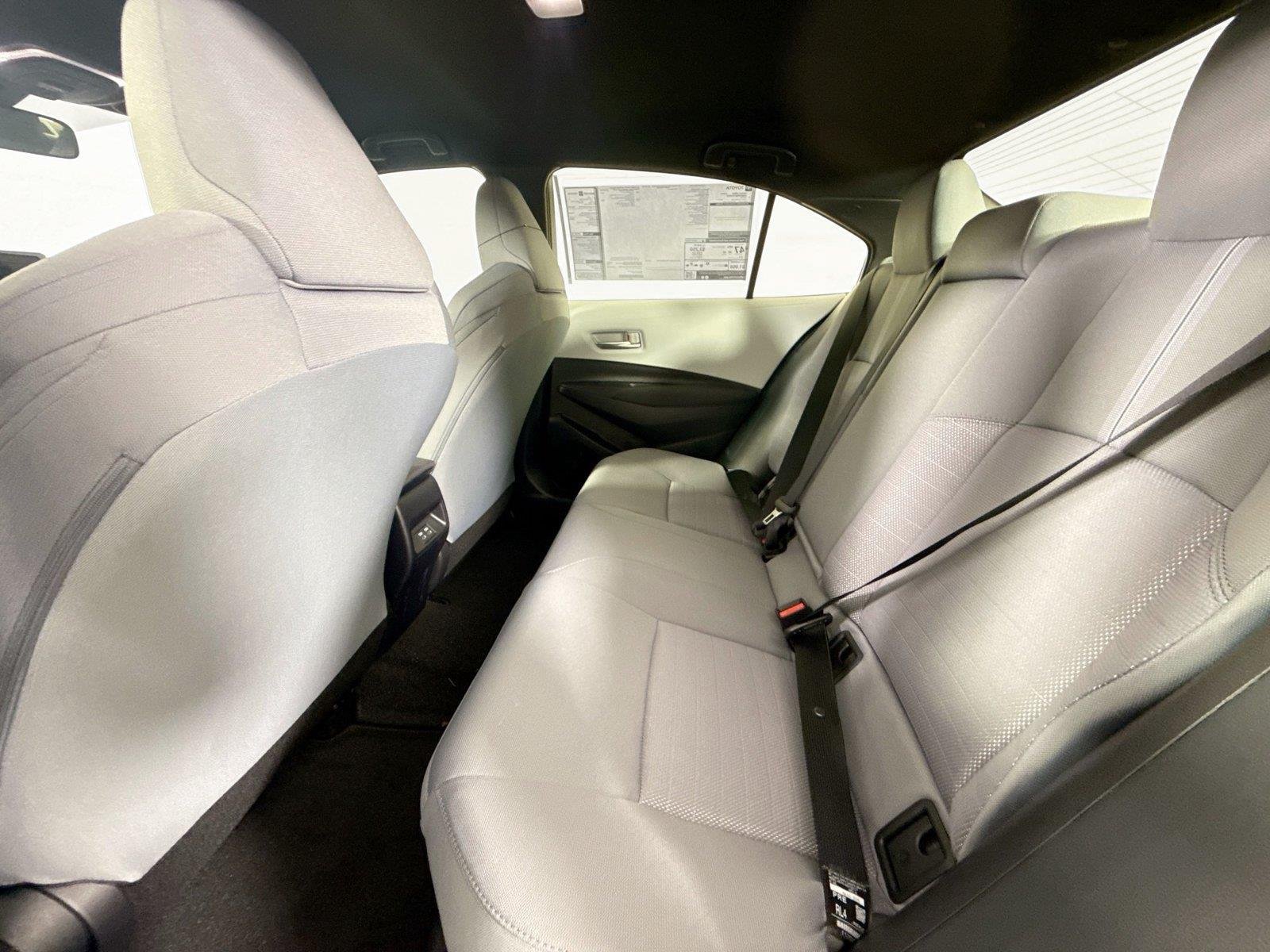 New 2026 Toyota Corolla SE FWD image 34