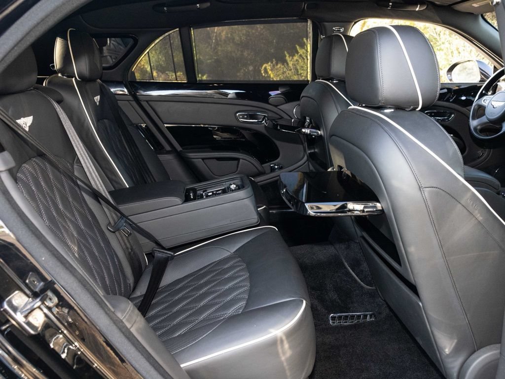 Used 2020 Bentley Mulsanne RWD image 64