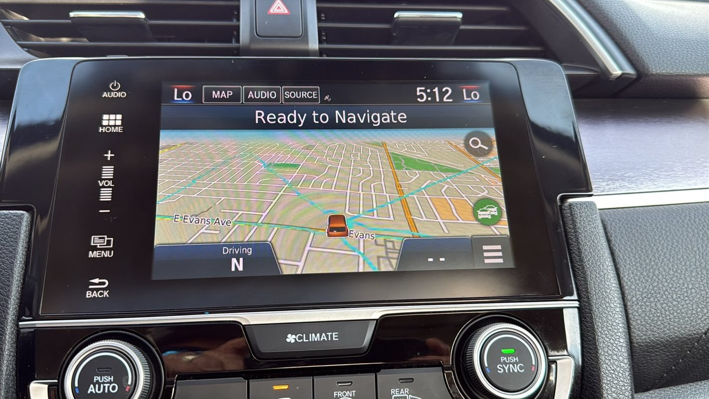 Used 2018 Honda Civic Touring image 23