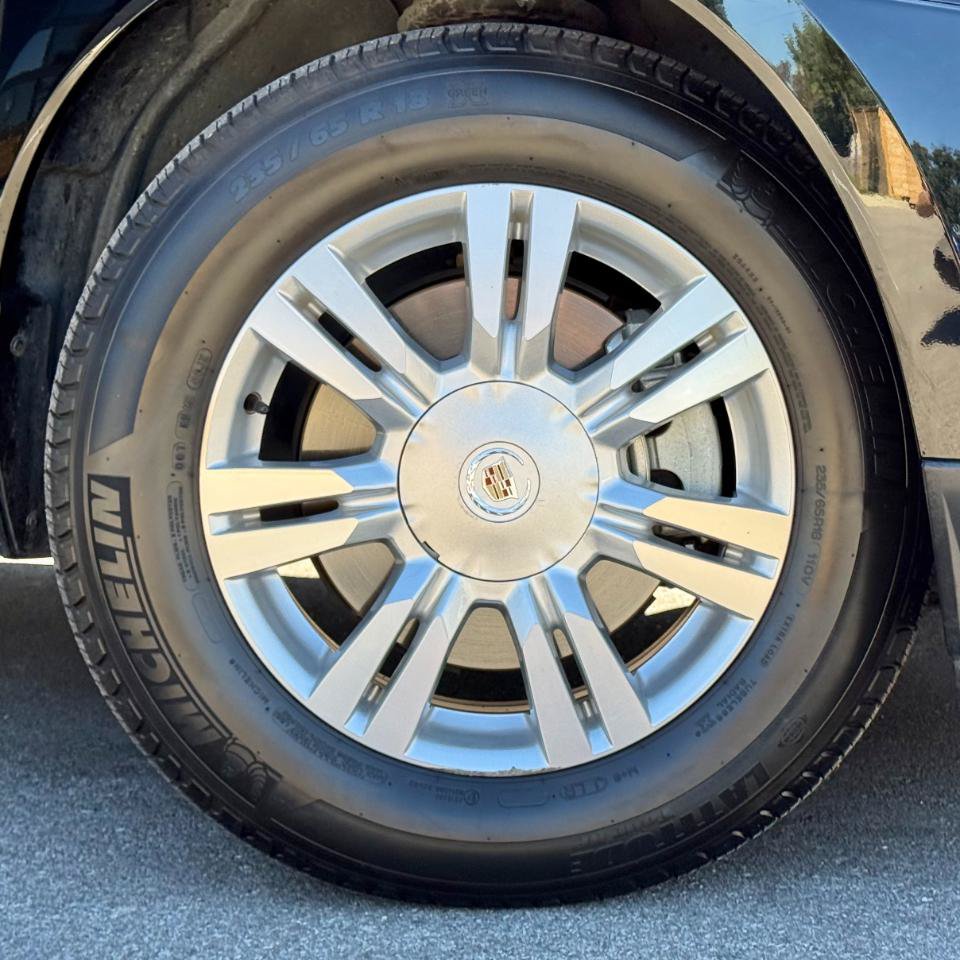Used 2014 Cadillac SRX Luxury FWD image 18