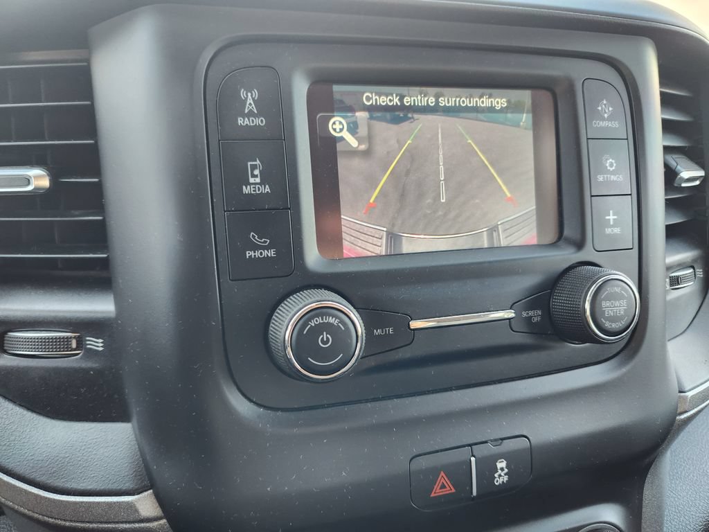 Used 2019 RAM 2500 Tradesman w/ Chrome Appearance Group AWD/4WD image 18