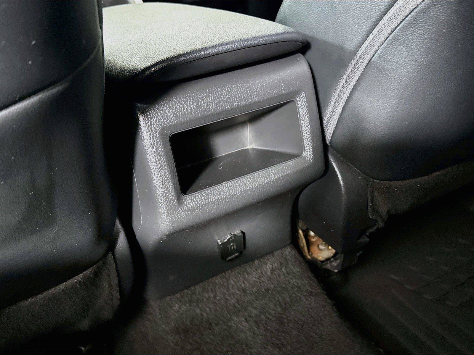 Certified 2022 Toyota Camry SE FWD image 34