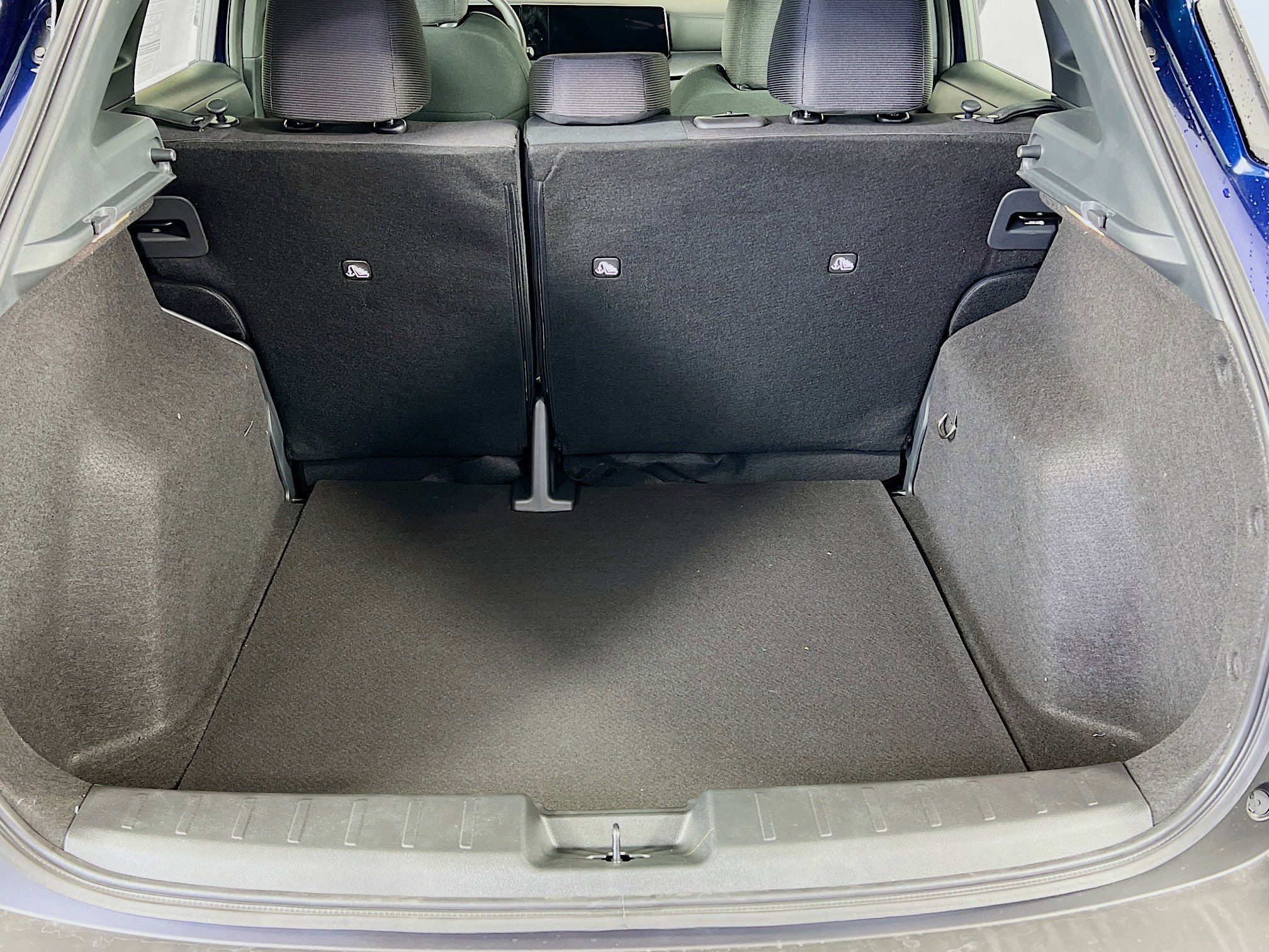 New 2026 Nissan Kicks S image 24