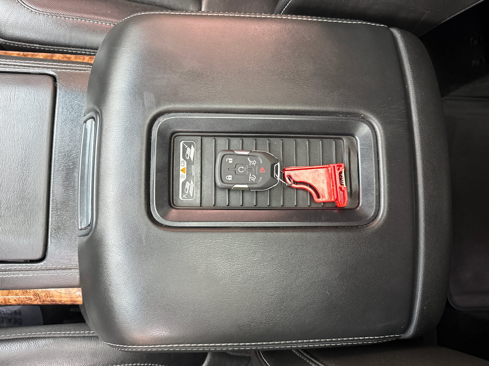 Used 2018 Chevrolet Tahoe Premier AWD/4WD image 57