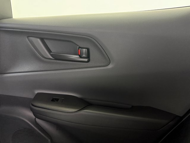 New 2026 Toyota Prius LE image 33