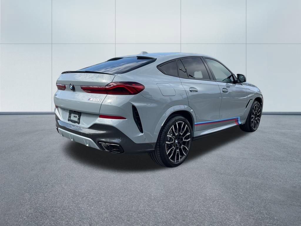 Used 2026 BMW X6 M60i w/ Executive Package image 5