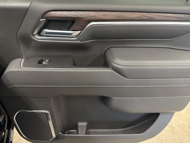 New 2026 GMC Sierra 2500 SLT w/ SLT Convenience Package image 25