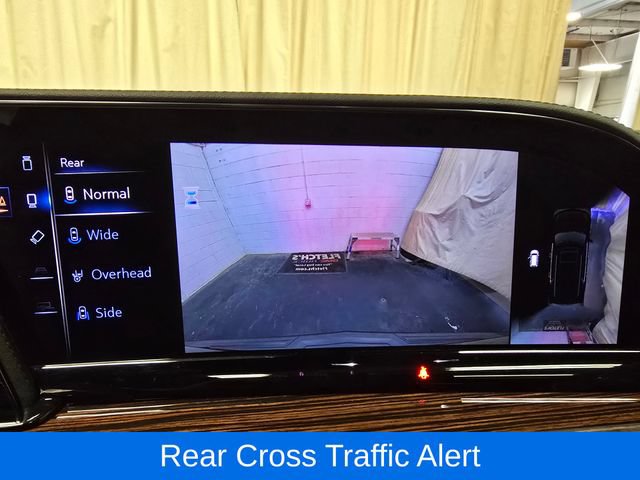 Used 2023 Cadillac Escalade Premium Luxury AWD/4WD image 22