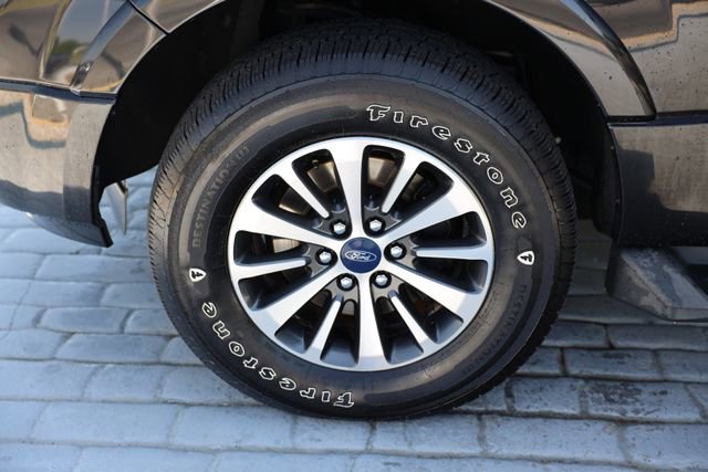 Used 2015 Ford Expedition EL XLT AWD/4WD image 34