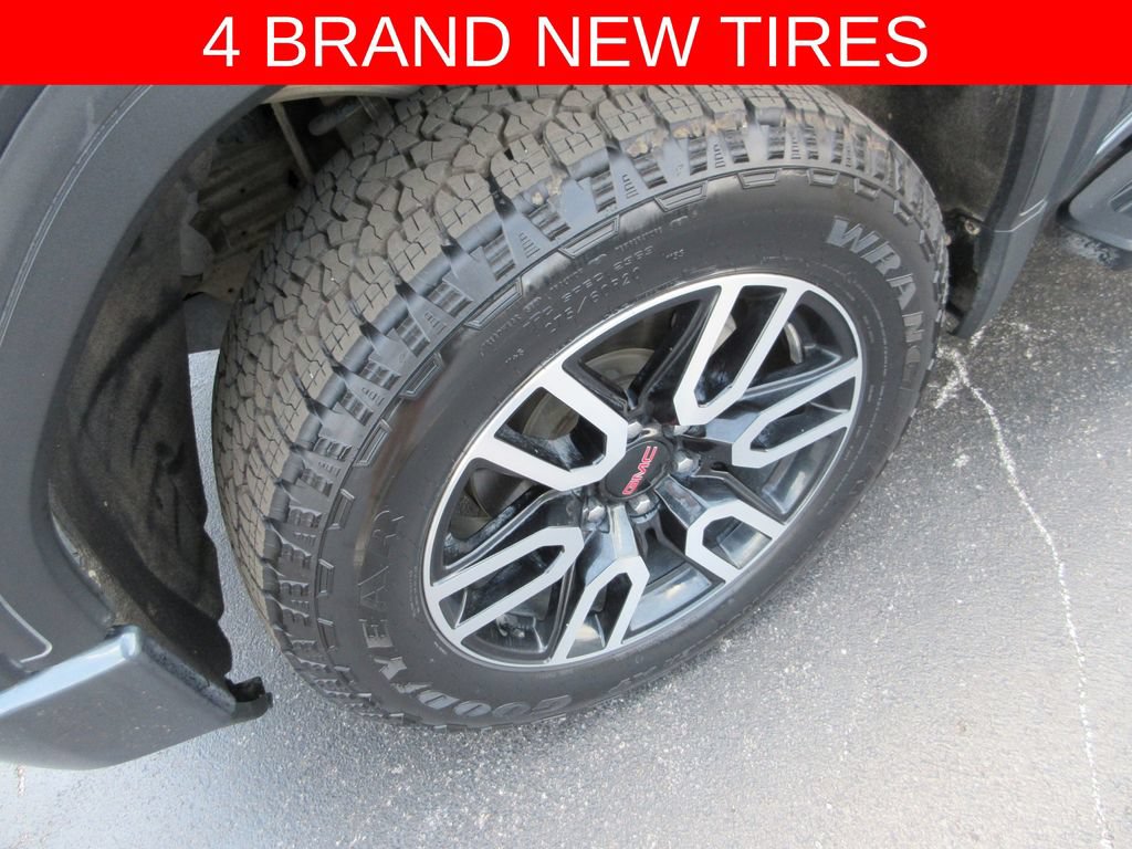 Certified 2020 GMC Sierra 1500 AT4 w/ AT4 Premium Package AWD/4WD image 4