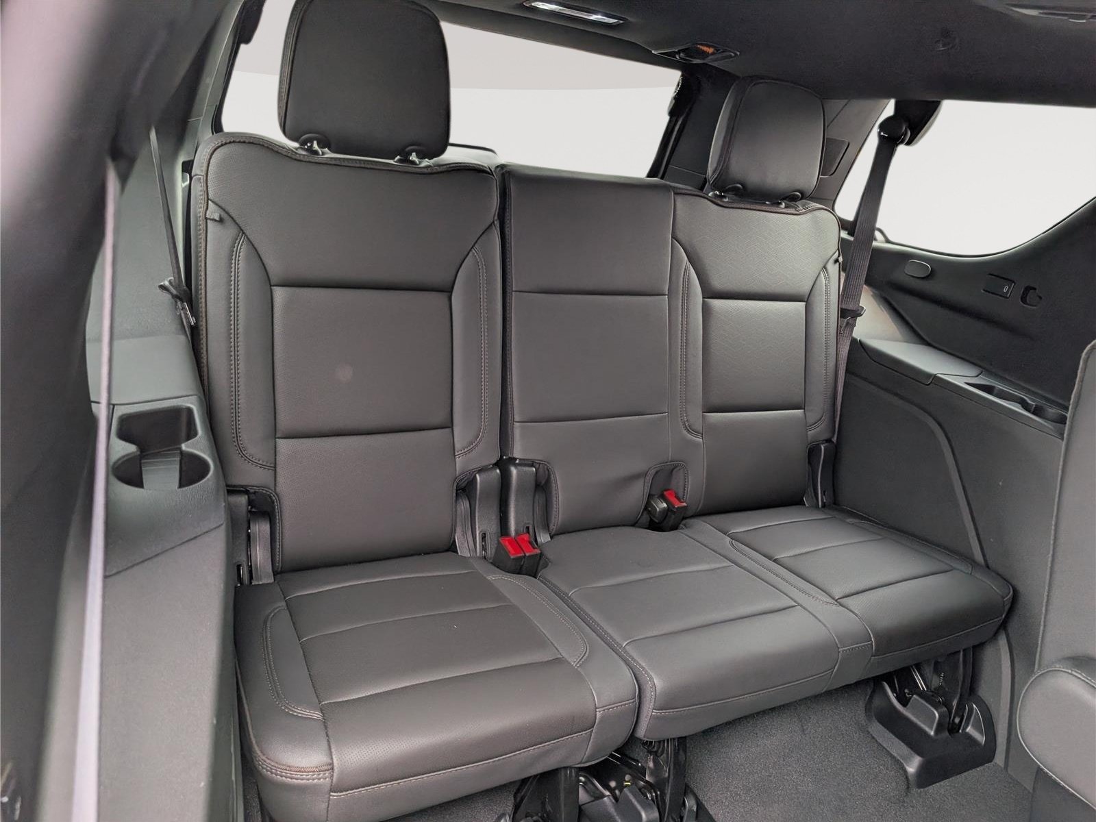 Used 2023 Chevrolet Tahoe High Country AWD/4WD image 14
